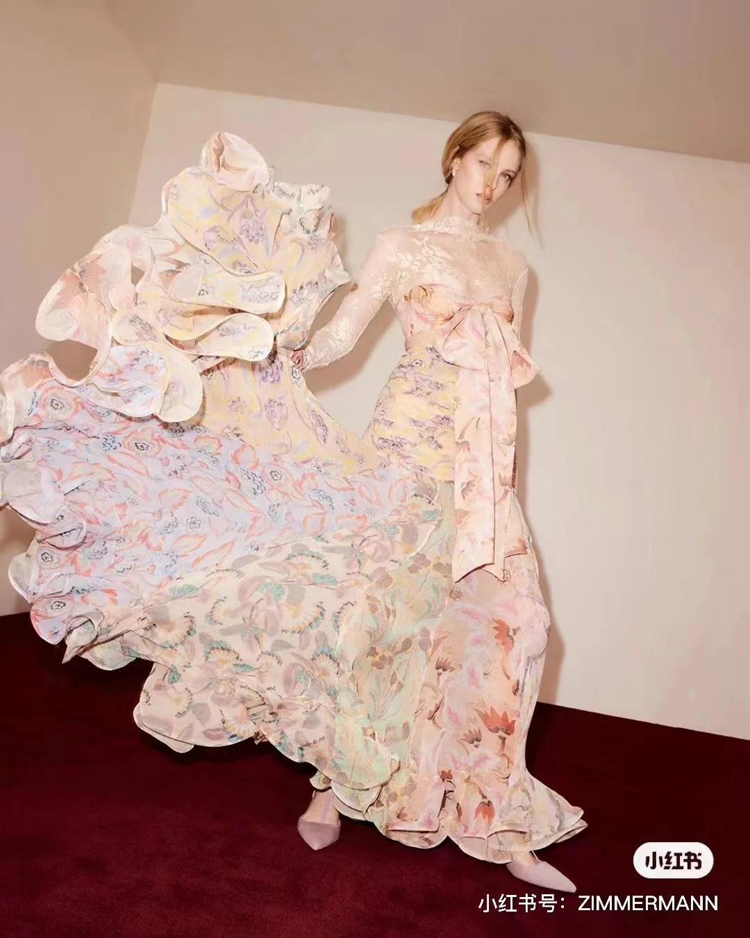 

Spring 2024 retro design sensual pink butterfly print dress