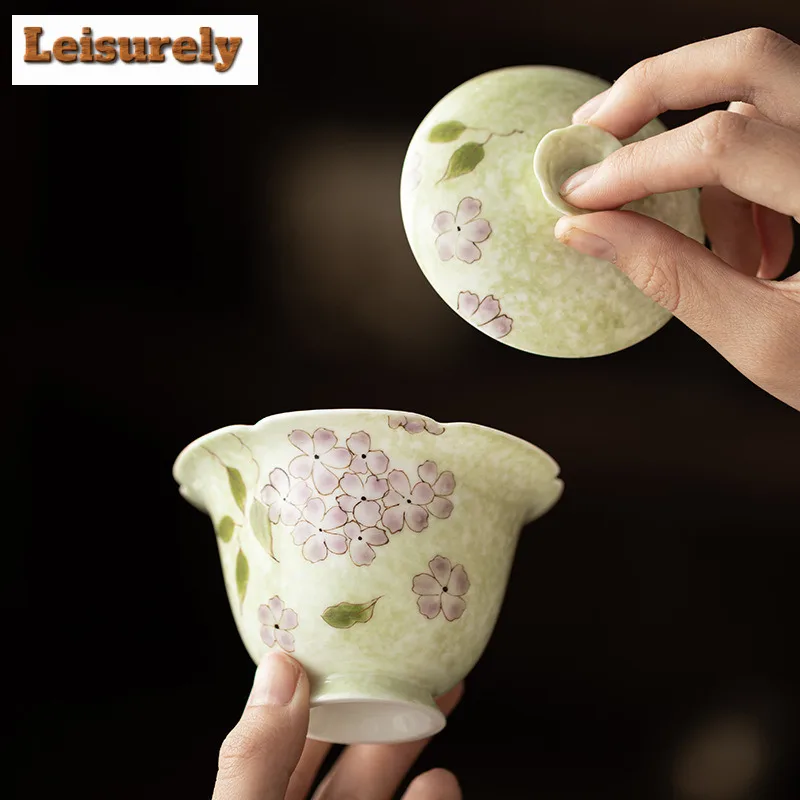 Hand-painted Hydrangea Gaiwan Vintage Tea Tureen Tea Bowl with Lid Kit Tea Maker Cover Bowl Tea Ceremony Accessories Ornaments