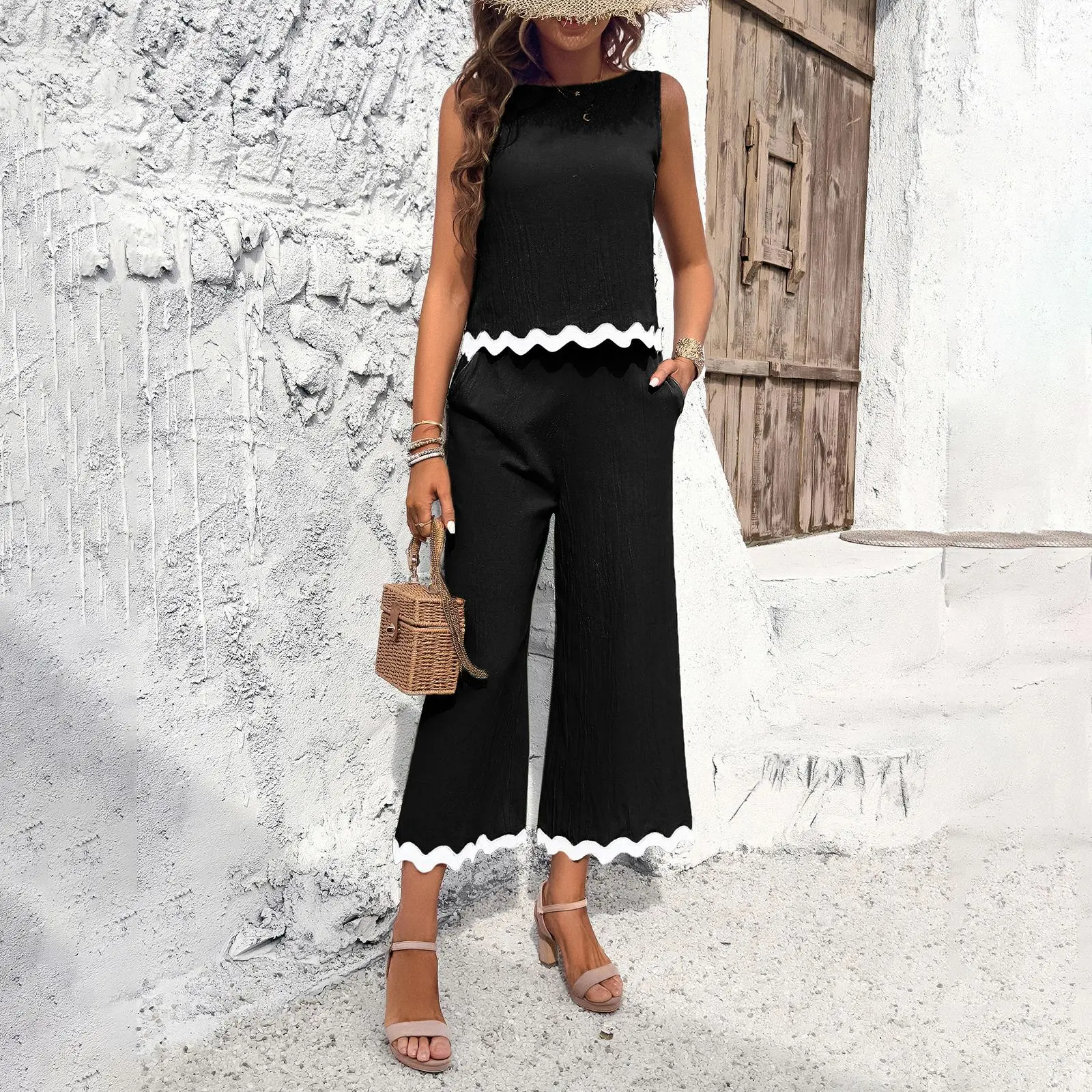YEAE Casual Threaded Knit Long Sleeve Shorts Set Long Sleeve Top Three Quarter Pants Striped Women's Suit Temperament Commuter 2023 summer temperament elegant commuter jumpsuit shorts fashion casual one shoulder sleeve lace up slim solid color jumpsuit xl