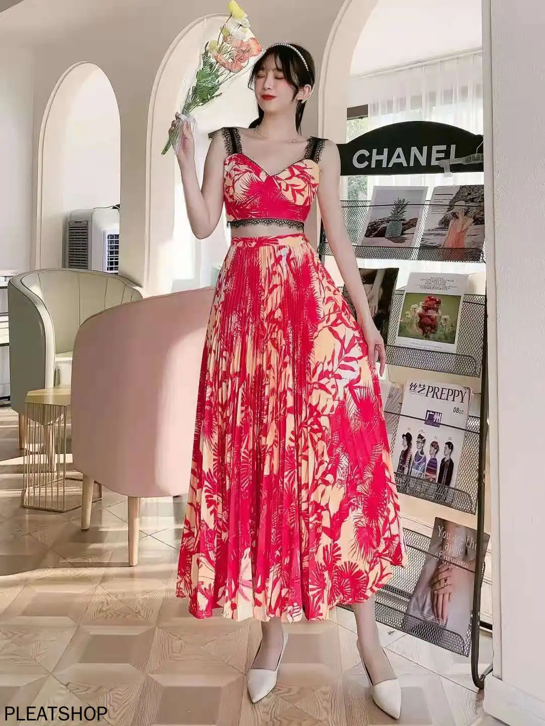 

Chiffon Printed Black Edge Lace Patchwork Vest Literary School Style Sleeveless Suspender High Waist Wide Skirt Suit 2 Piece Set