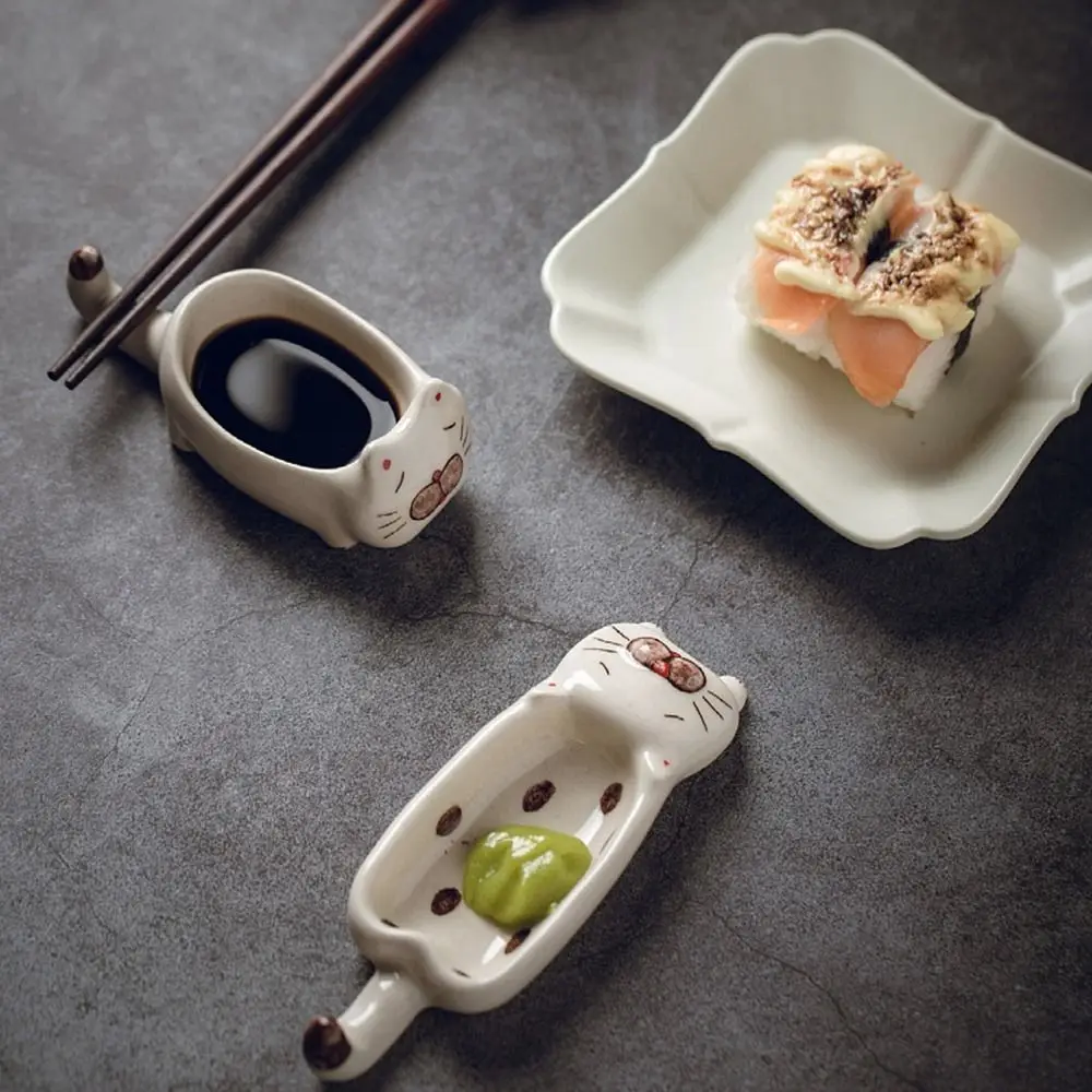 Блюдо в японском стиле с милым кошачьим соусом, керамический кетчуп, соевый уксус, блюдо для окуня, кухонный нож, вилка, палочки для еды, настольная подставка