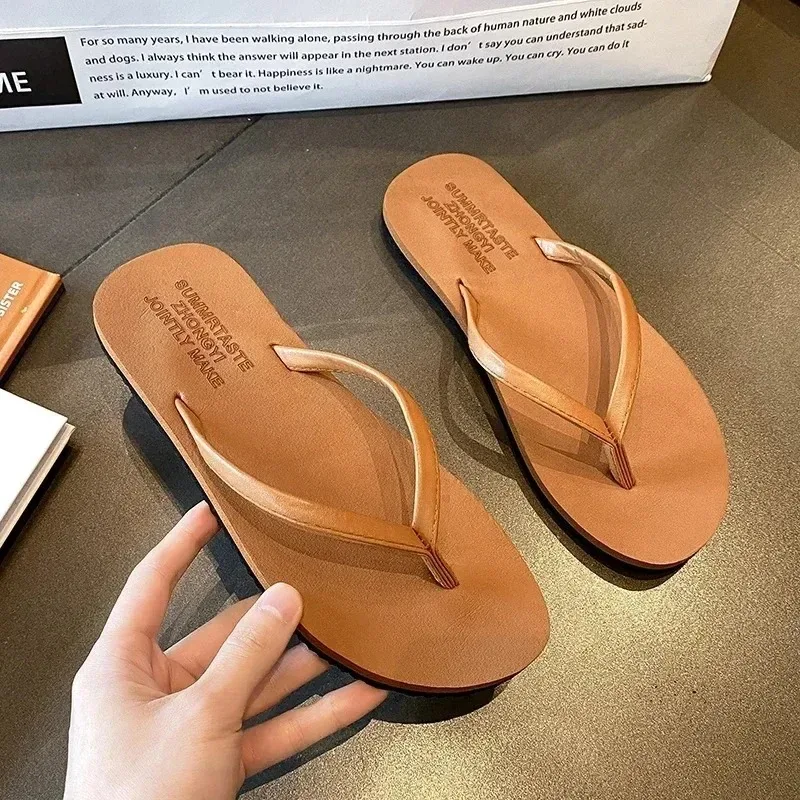 Women's Summer Casual Solid Colour Lightweight Comfortable Non-slip Bathroom Beach Pool EVA Round Head Flat Bottom Flip-flops