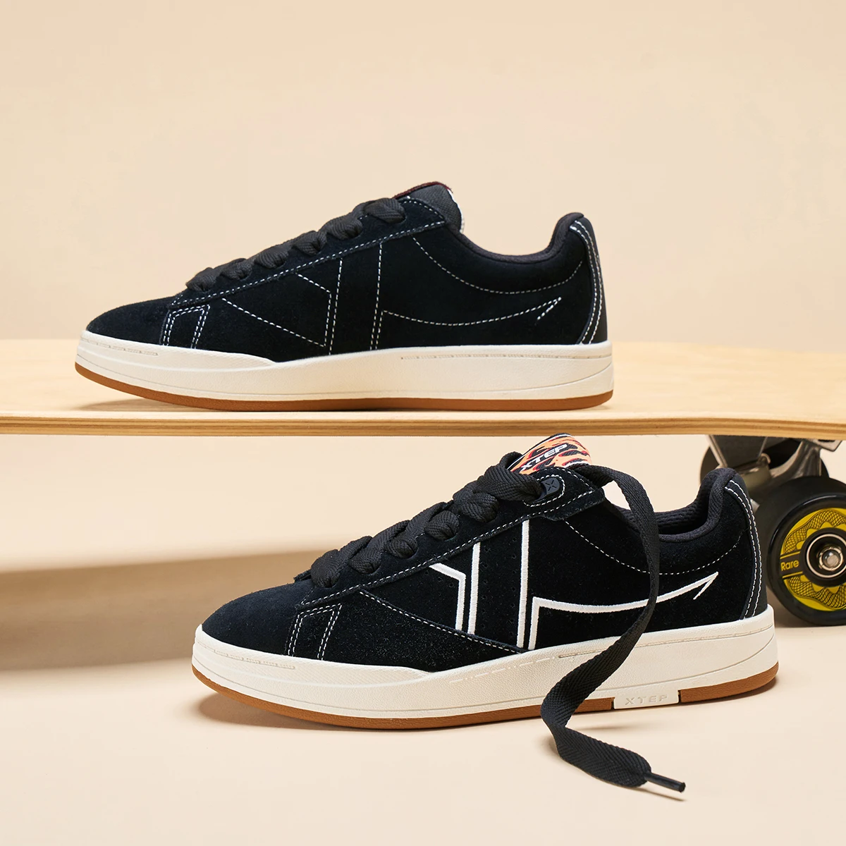 Xtep Jiaoban Skateboarding Shoes For Women Autumm Comfortable Sports Shoes Jogging Fashion Comfort Sneakers 876318310024
