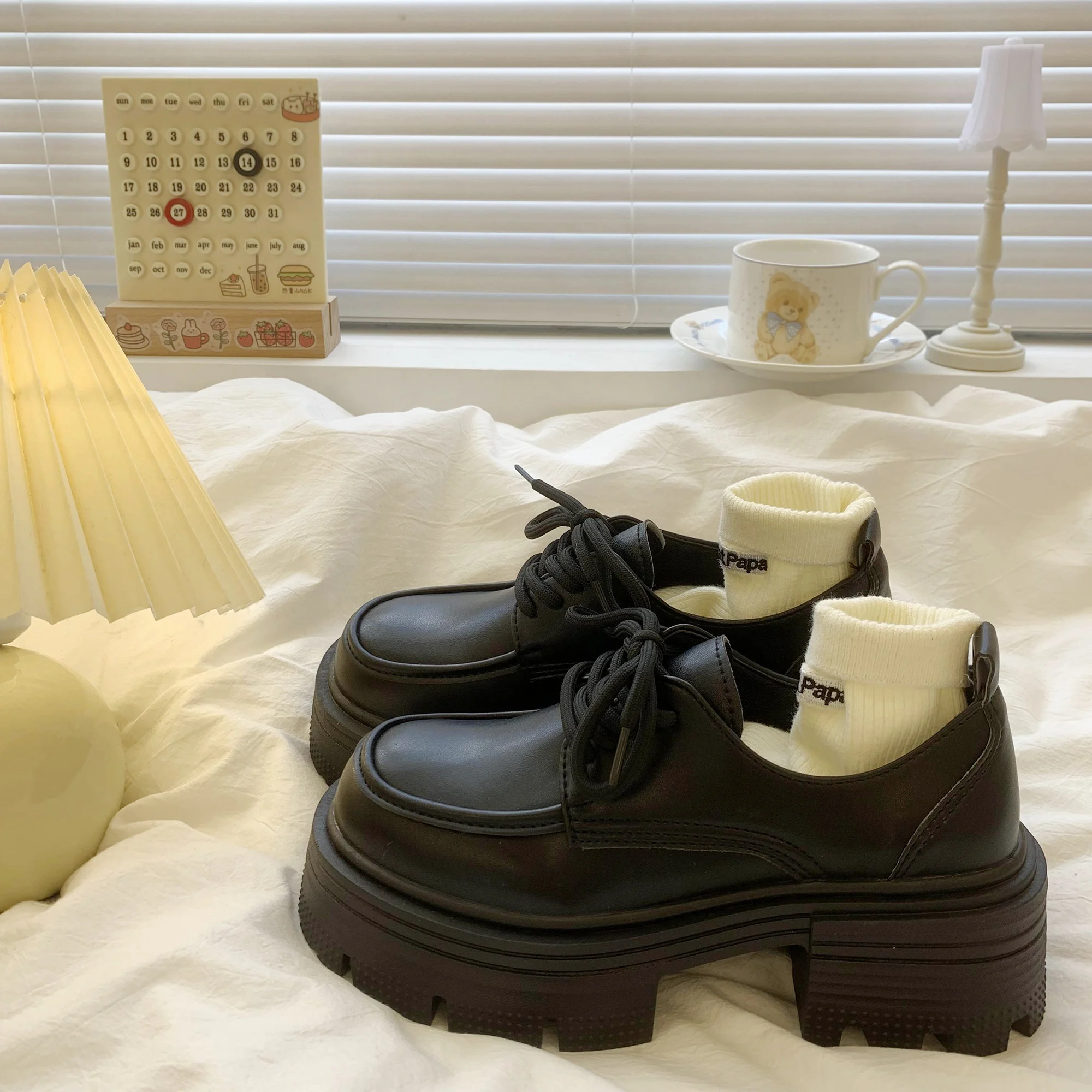 

Повседневные женские туфли, черные туфли на плоской подошве, Женская обувь в британском стиле, Осенние сабо на платформе, модные оксфорды, платье с круглым носком в стиле преппи, новинка на осень