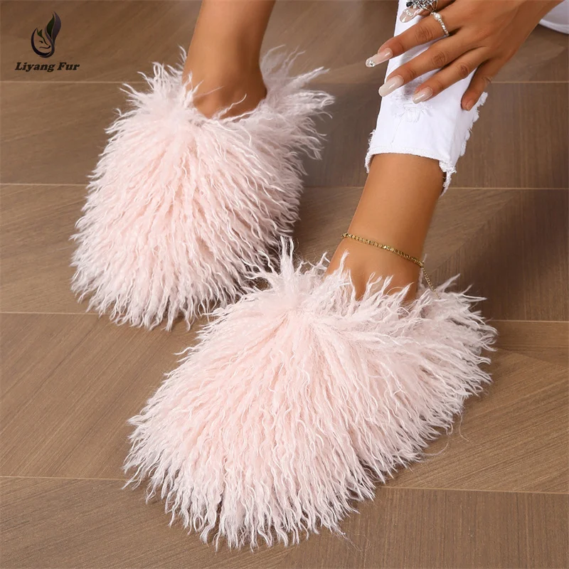 

Wholesale Winter Warm Faux Fur Shoes For Women Fluffy Plush Soft Curly Hair Faux Fur Slides Slippers