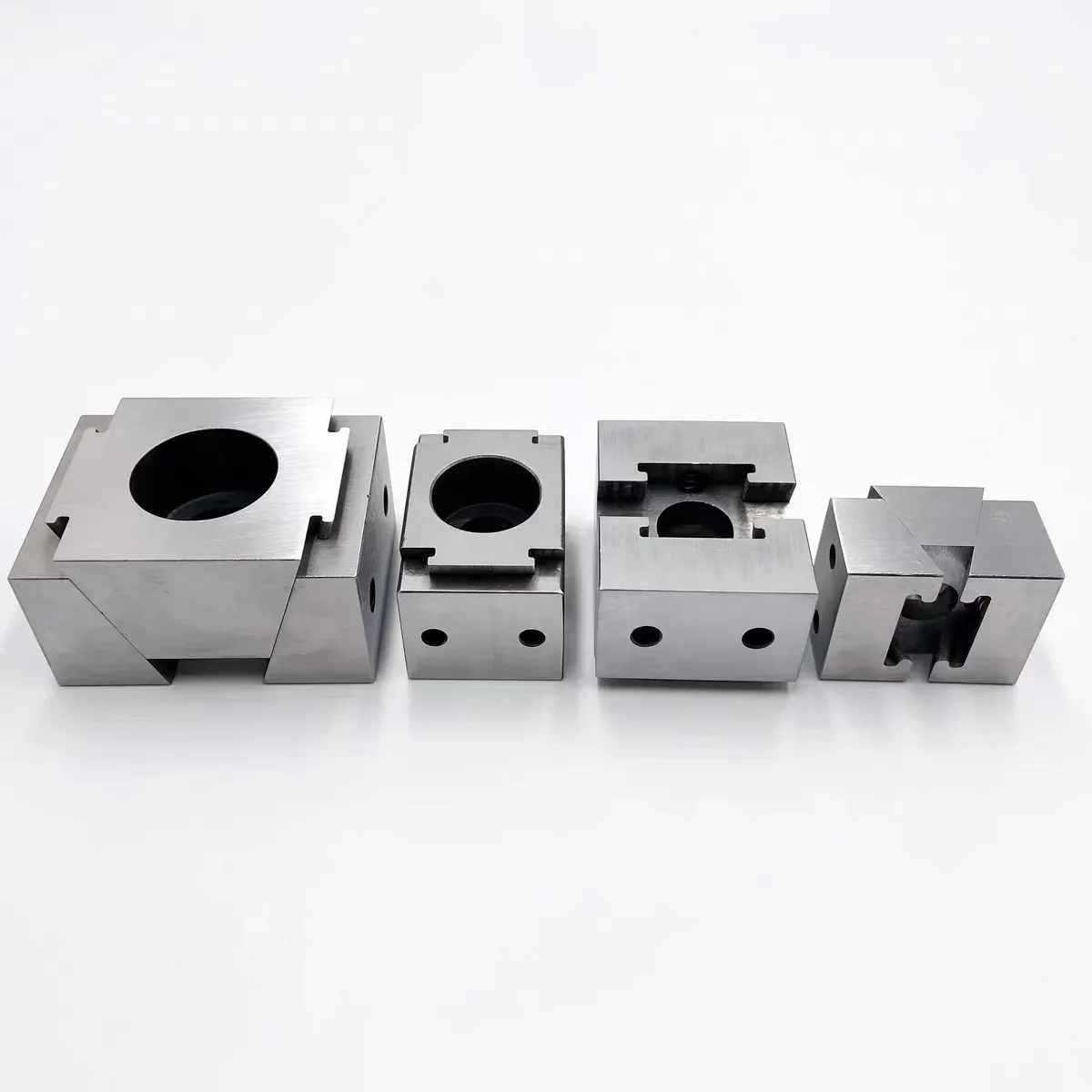 Ok Fixture Centro Di Lavoro Cnc Multi-Station Product Batch Processing Blocco Di Bloccaggio Ad Espansione A Cuneo Inclinato A Forma Speciale So