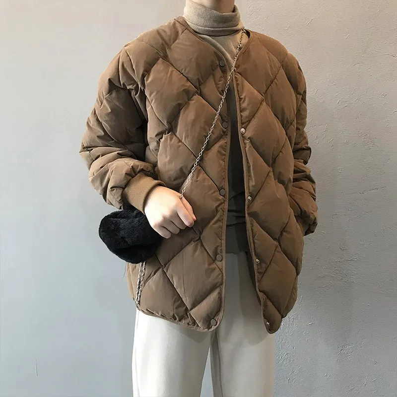 

Collarless Diamond Check Down Jacket Women 2023 Autumn and Winter New Korean Version Loose Light Port Wind Short Coat Bread Suit