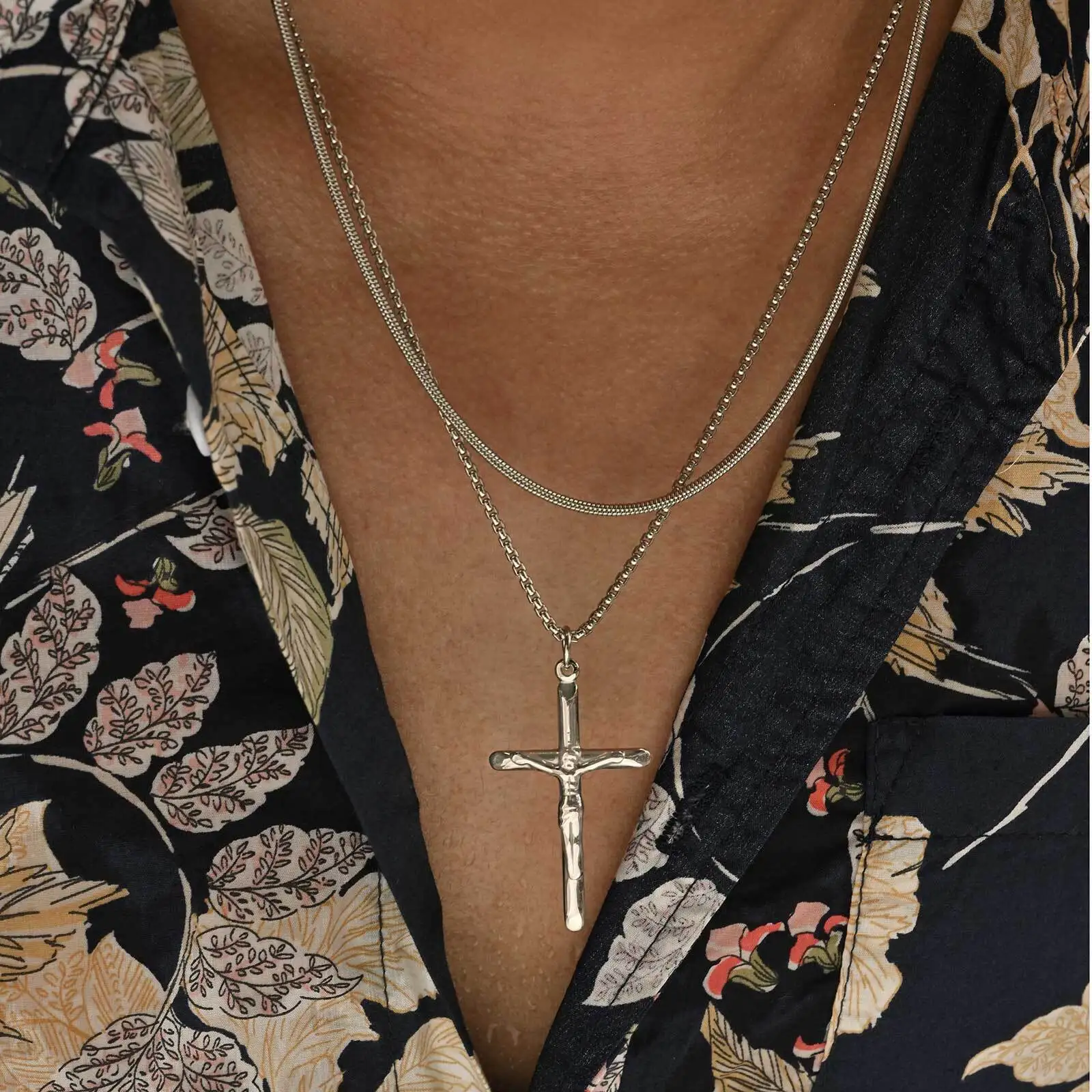 2pcs Catholic Crucifixion Necklace for Men,Stainless Steel Stacked Cross Chain Necklace,Birthday Party Punk Jewelry Gift