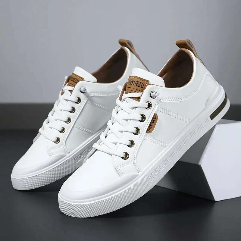 Men's Breathable Sporty Slip-On Shoes PU Leather Casual Loafers Versatile Flat Heel Cement Ground Suitable Lightweight Synthetic
