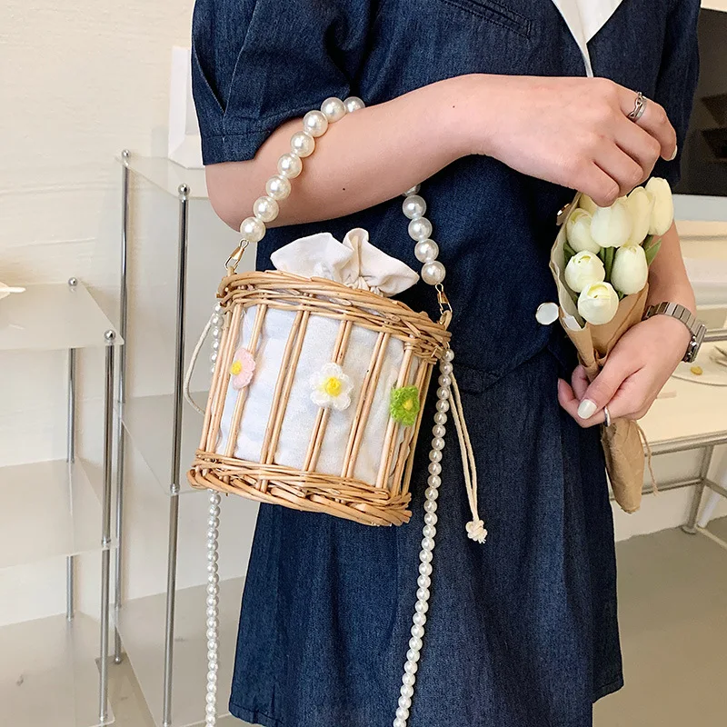 

Fashion Vacation Beach Bag Round Single Shoulder Messenger Bags Straw Bag Female Summer 2022 New Pearl Rattan Woven Handbag