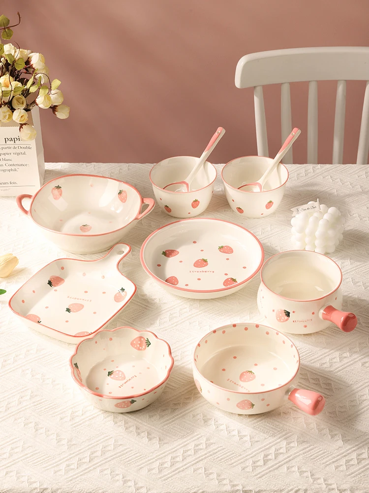  WIL STRAWBERRY シリーズ　食器セット 10 Strawberry Street Coupe 16-Piece Ceramic Dinnerware Set