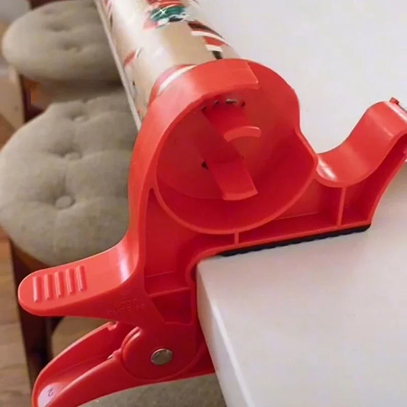 Description Picture 4 of item1PCPaper Roll Clip Christmas Packaging Partner Gift Wrapping Accessories Tape Dispensing Holder New Cutter Holiday Décor Storage