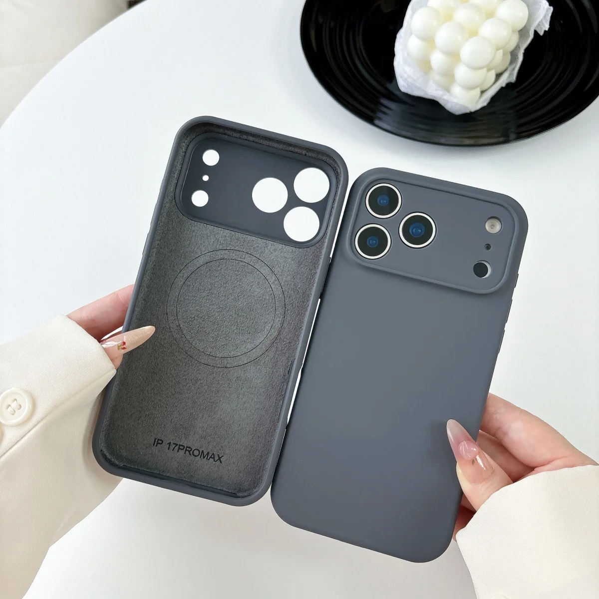 ตัวเลือกสินค้า เคสซิลิโคนเหลวสำหรับ iPhone 17-12 Pro Max พร้อมชาร์จ Magsafe