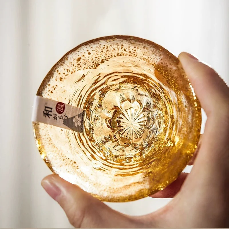 80ml Japanese Oriental Sasaki Mount Fuji Cherry Blossom Cup Handmade Gold Foil Sake Cup Glass Cold Wine Small Tea Gifts