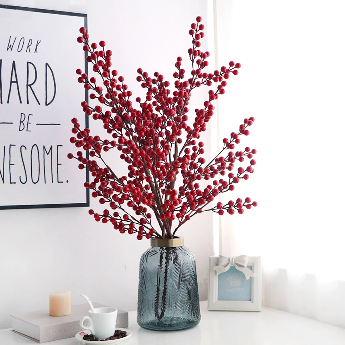

10 Pcs Christmas Simulation Berries Bouquet Twig Cutting Fake Berry Branches for Faux Froth Tree Decorations Simulated