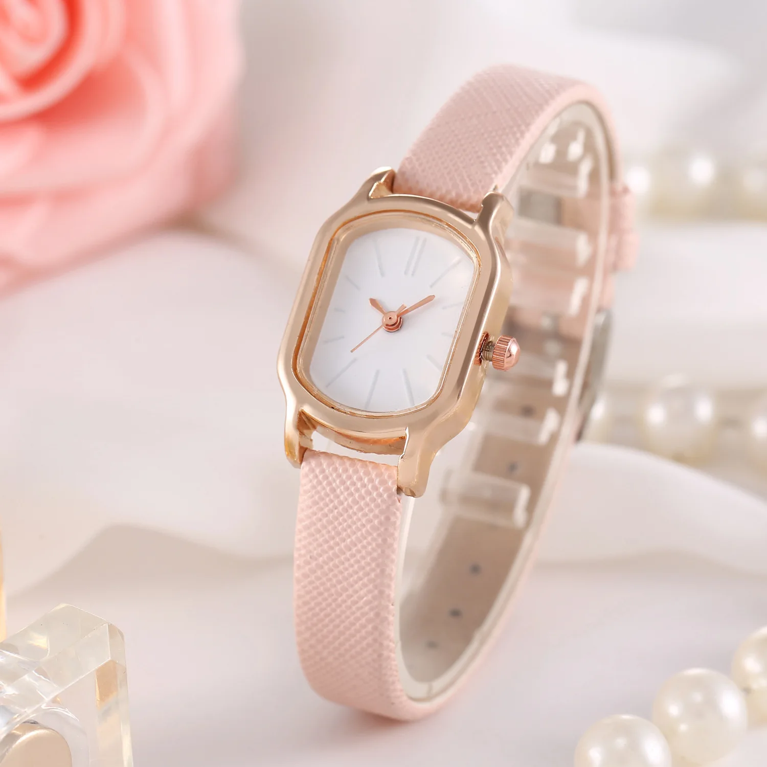 Women's Simple Vintage Watches for Women Dial Wristwatch Leather Strap Wrist Watch High Quality Ladies Casual Bracelet Watches women watches