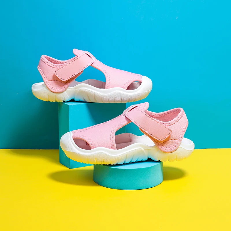 Children's Sandals Boys' Summer Boys Middle and Small Children's Soft Sole Baby Anti Slip Open Toe Beach Shoes Sandals