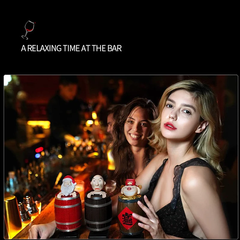 Funny Cigarette Dispense Santa Claus Figurine Statue Cigarette Holder Case for Christmas Party Home Decor for King Size