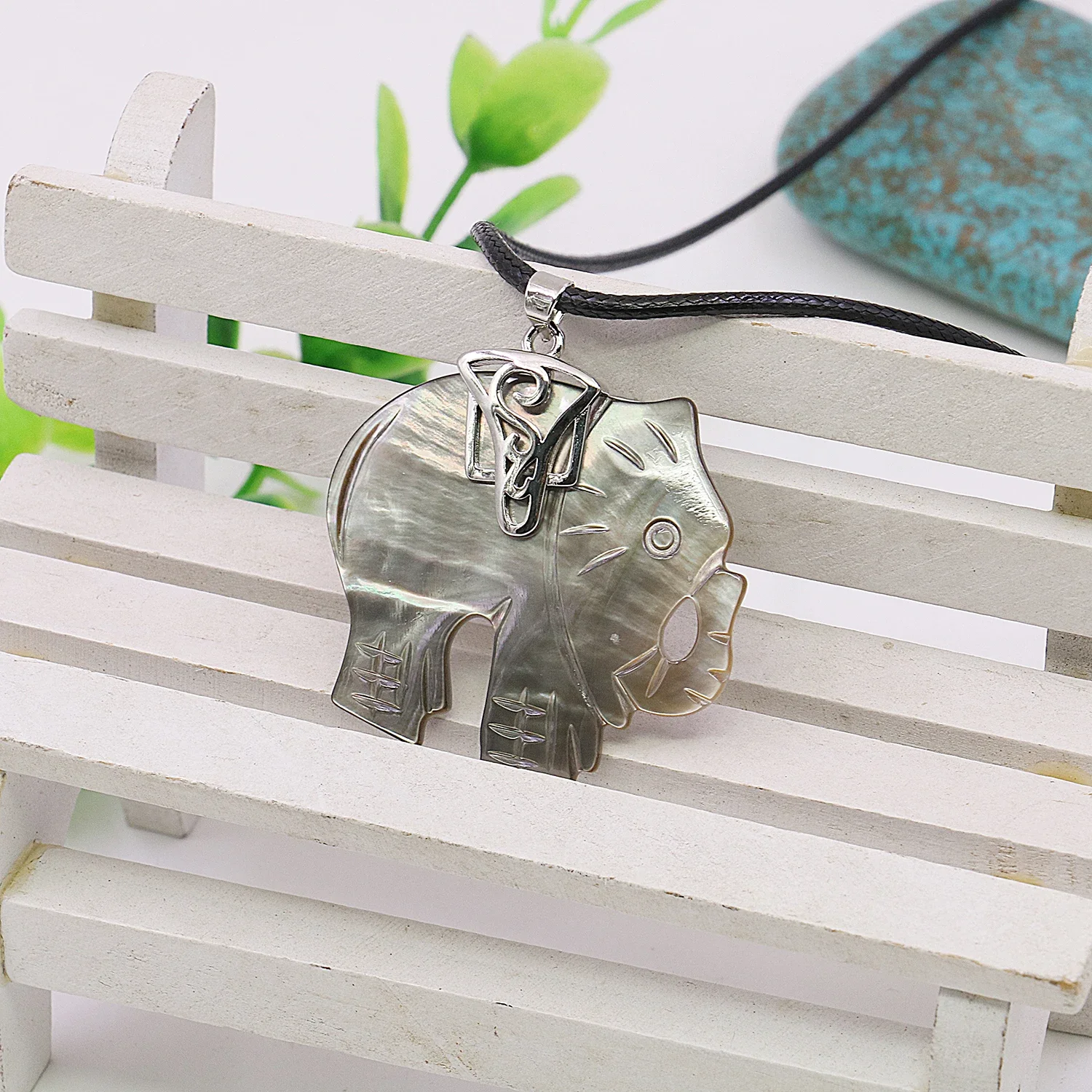 56x35mm Natural Shell Pendant,Elephant Shape Lucky Necklace/Pendant,Jewelry Making/Design,Unisex Gift,Personalized Pendant