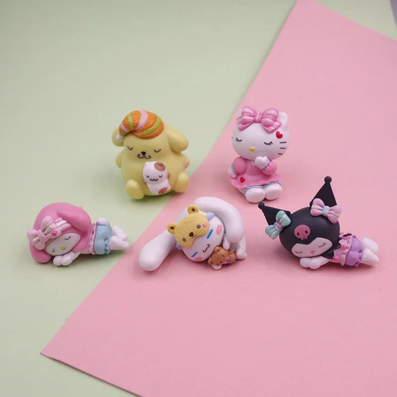 

5Pcs/set Sleeping Posture Melody Kulomi Doll DIY Material Baking Cake Decoration Ornaments Doll Kawaii Cute Action Figures