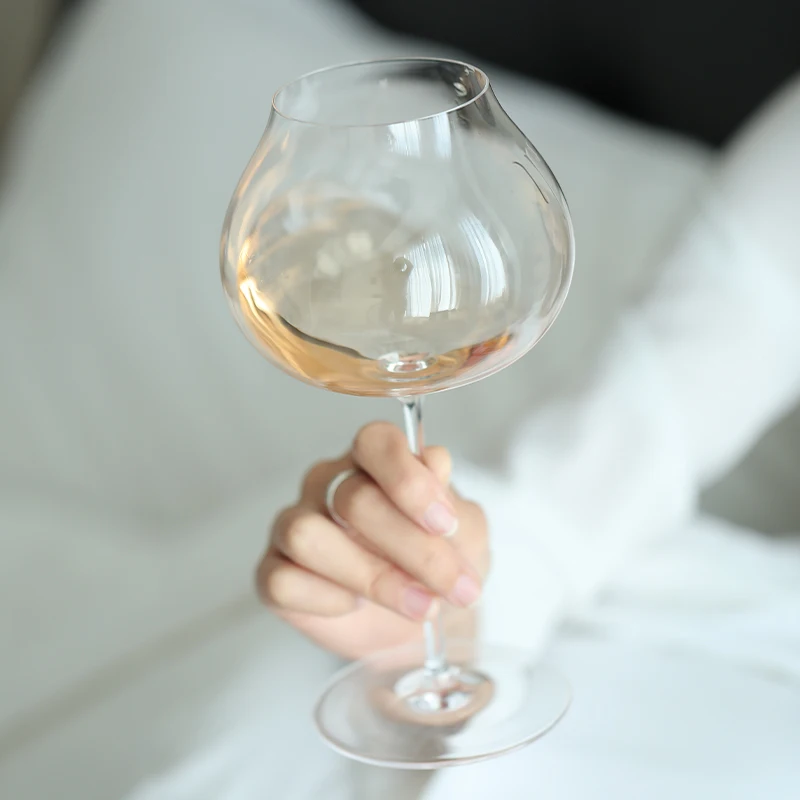 https://ae01.alicdn.com/kf/S5b2277b2f78842bcb9ef39a2617c531dV/JINYOUJIA-Slovakia-RONA-Style-Super-Thin-Crystal-Burgundy-Goblet-Dark-White-Wine-Glass-Sommelier-Exclusive-Tasting.jpg