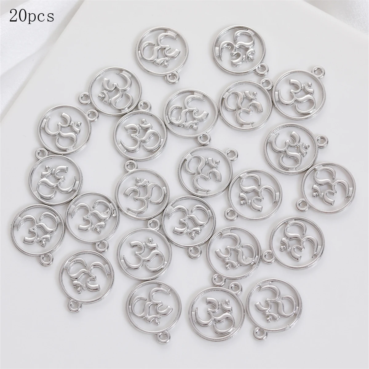 

20 шт. винтажные тибетские серебряные маленькие круглые подвески в Корейском стиле с вырезами «сделай сам» ювелирные аксессуары ручной работы