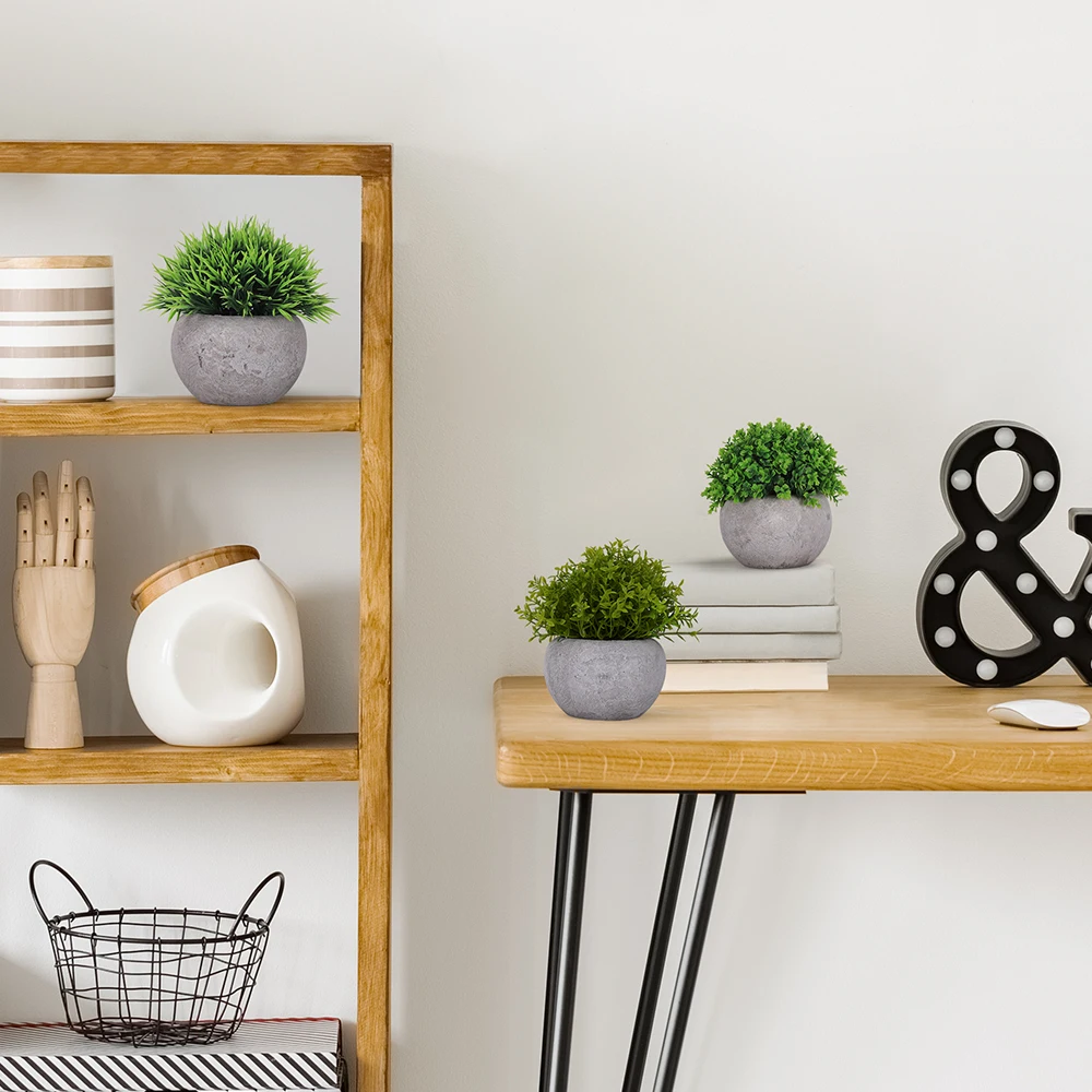 Lifelike Green Artificial Potted Plant 4