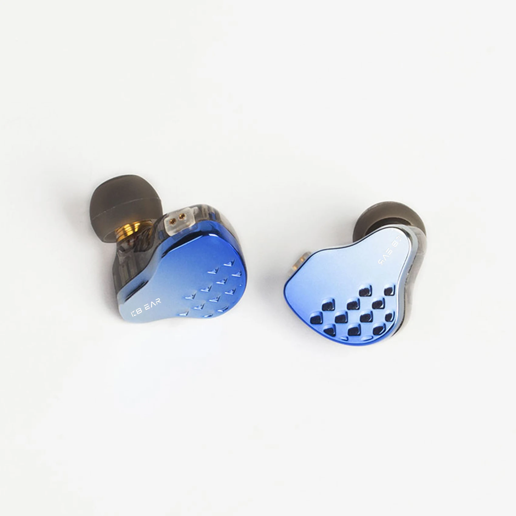 KBEAR κ  ̾  IEM ̾, 1DD + 4BA ̺긮 ׷ ̽,   , ũ и ̺ , 2 