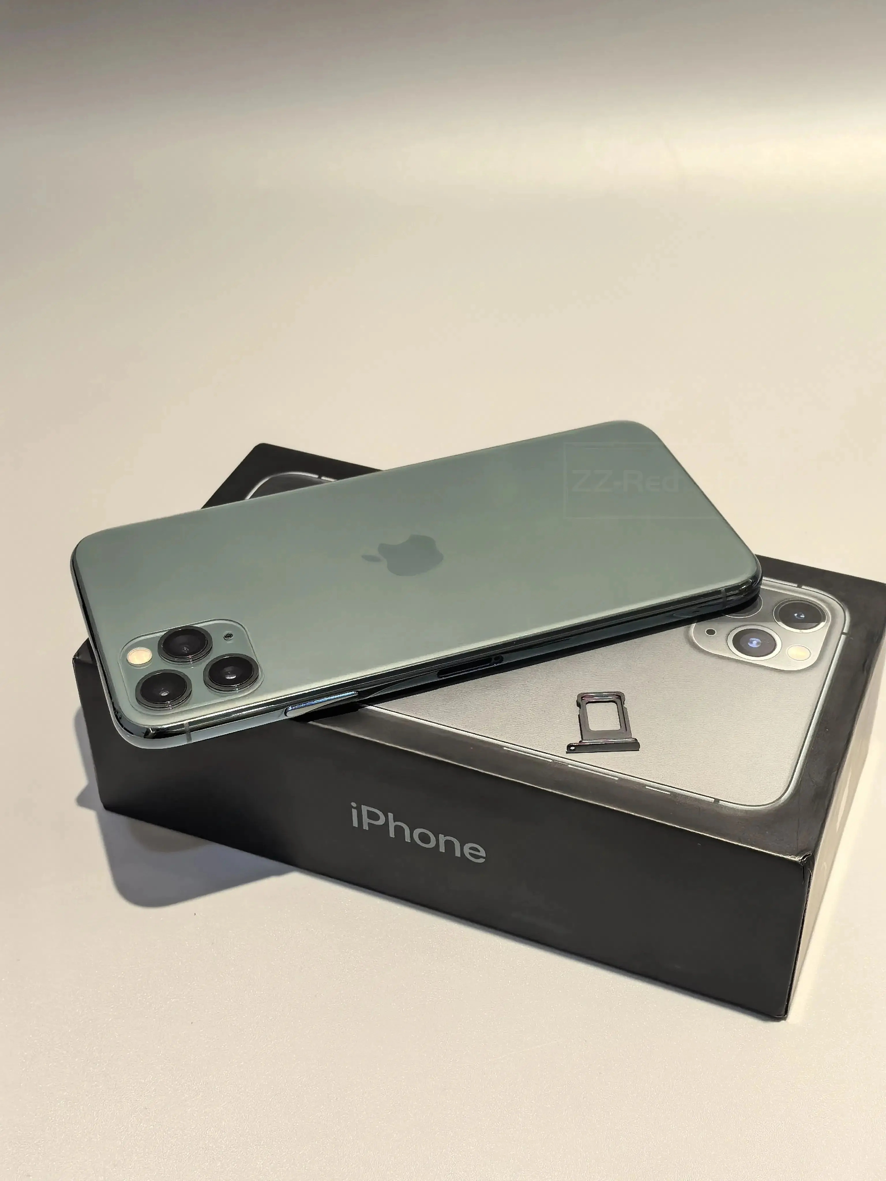 Apple iPhone 11 Pro Max ProMax 携帯電話 64 ギガバイト 256