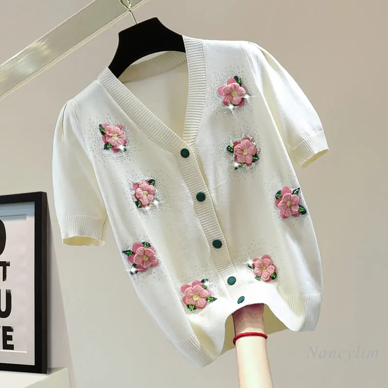 

Diamond Beaded Sequins Flower Ice Silk Knit T-shirts for Women 2023 Summer Korean Fashion Rhinestones V-neck Short Sleeve T Tops