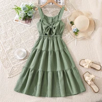 Robe d'été verte pour filles de 8 à 12 ans, design à volants sans manches avec nœud au dos et taille élastique, vêtements décontractés pour enfants 2