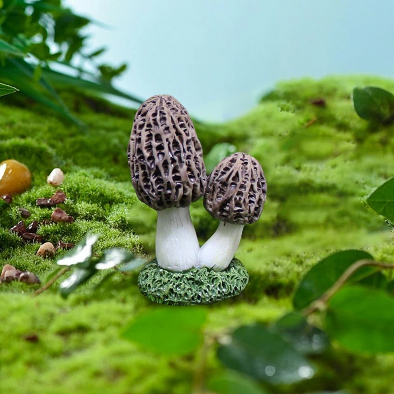 Mini Garden Mushroom Ornament Decoration Statue Waterproof Figurine Resin Gift for Patio Bonsai Dollhouse DIY Fairy Garden Lawn