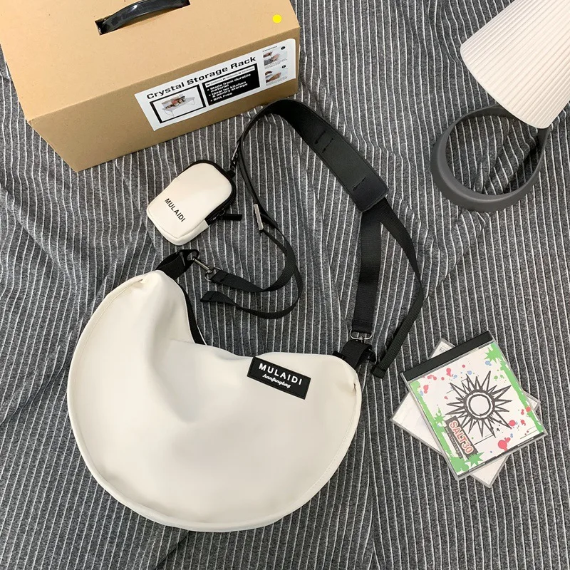 Canvas Large Capacity Bag for Women's Leisure and Simple 2024 Spring/Summer New Fashion Commuting Crossbody Bag