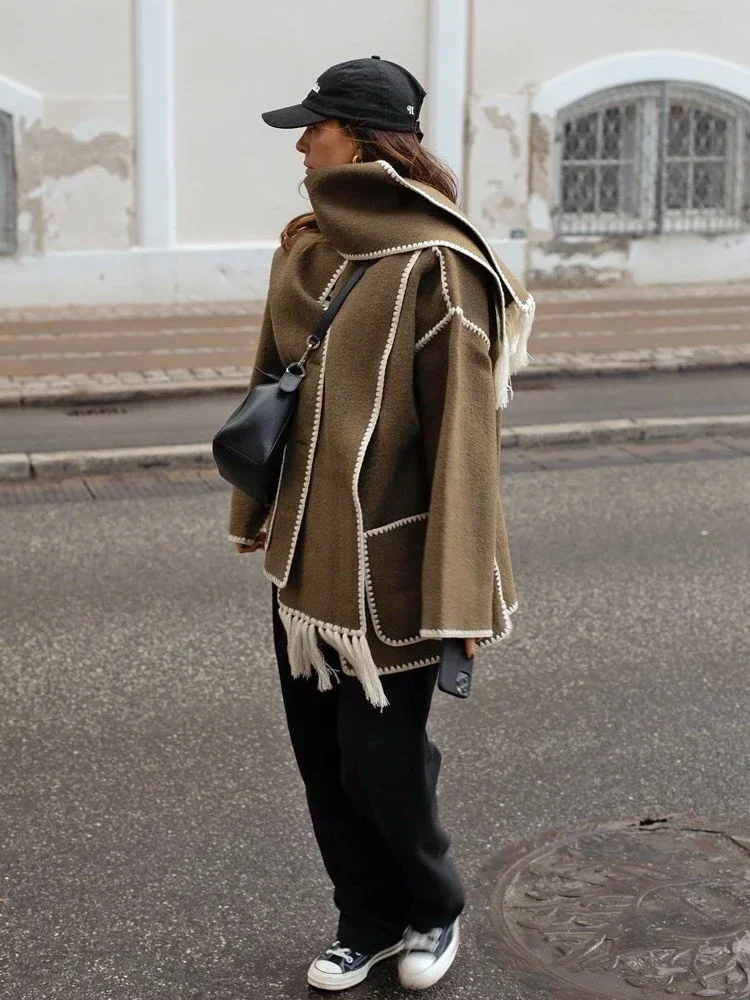 

2023 Autumn Winter New Women Olive Green Loose Wool Scarf Blended Coat