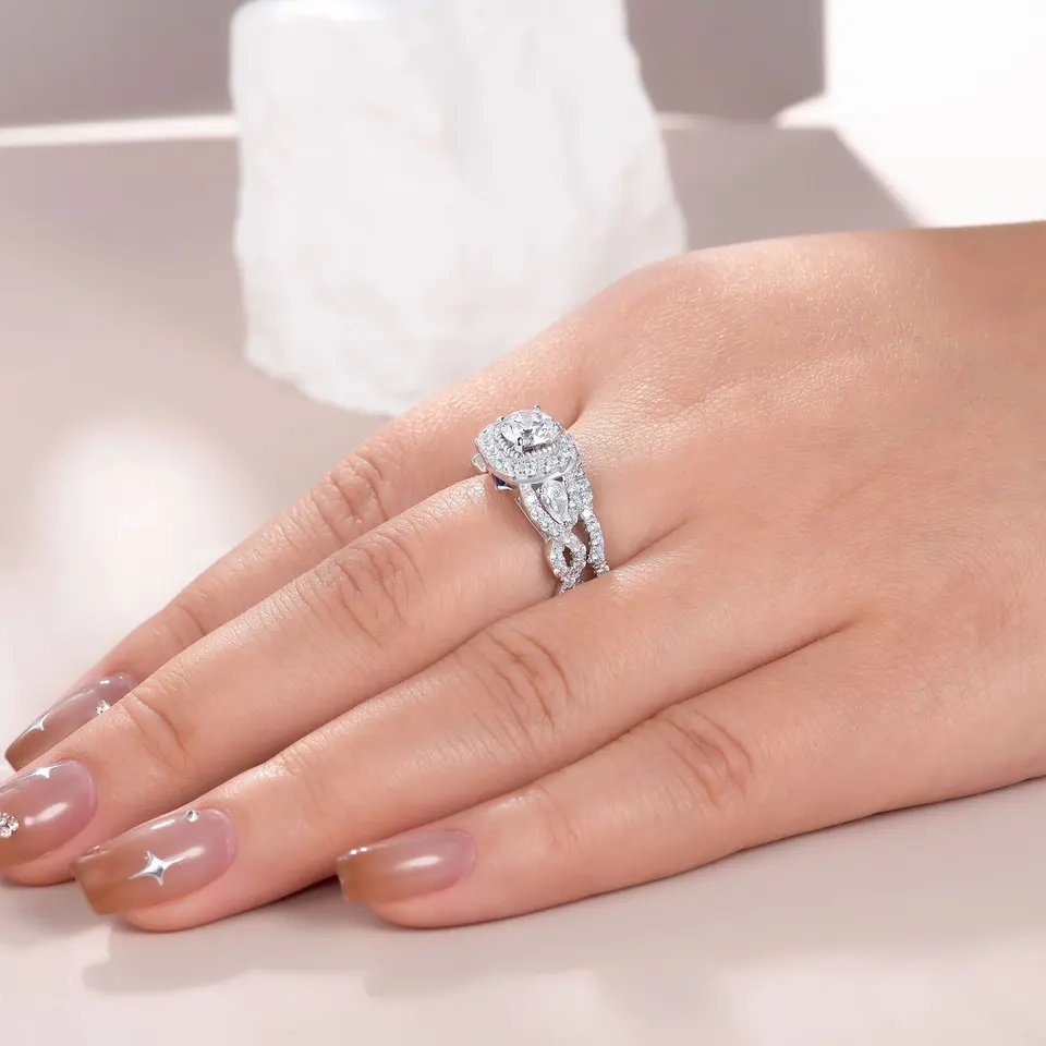 Luxury 925 Sterling Silver Wedding Rings Set