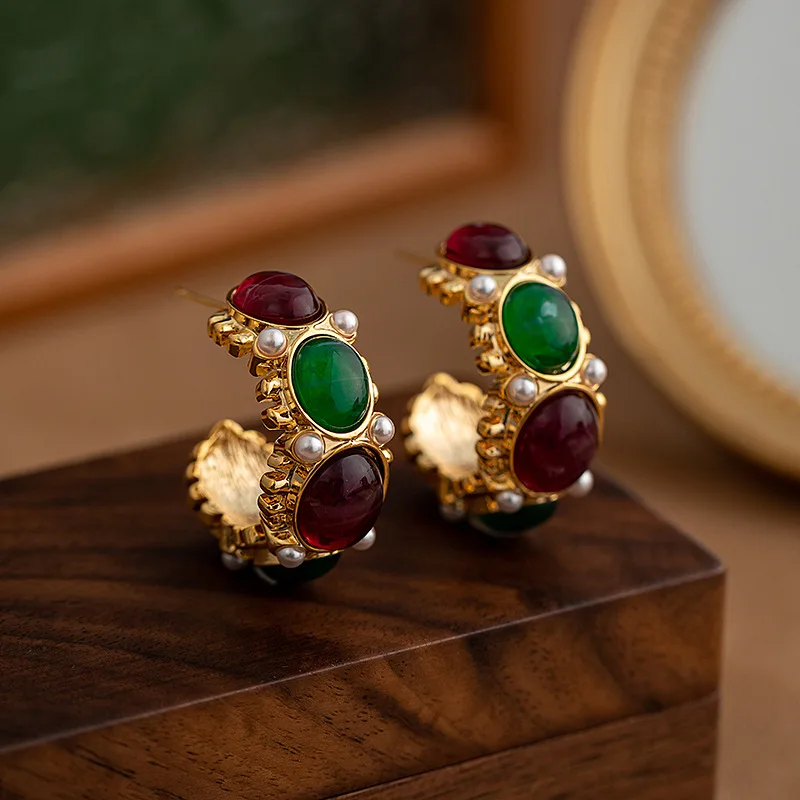 

Trend In The Ancient Style Vintage Light Luxury High Design Sense Women's Earrings French Court Style Fashion Girl Jewelry Gifts