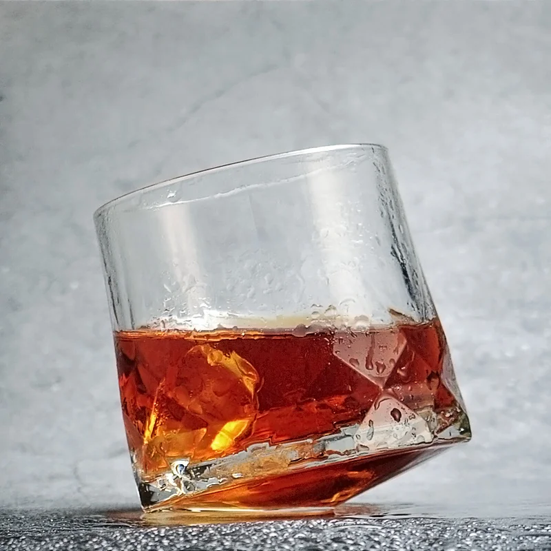 Clear Ocean Diamond Top Whisky Crystal Glass Bicchieri Vintage Bicchiere Da Vino Bicchiere Da Whisky Rotante Cognac Brandy Snifter Boccale Di Birra