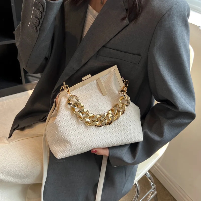Advanced Texture Fashion Thick Chain Niche Women 2024 New Clipped Button Crossbody Summer Woven Bag Shoulder Bag