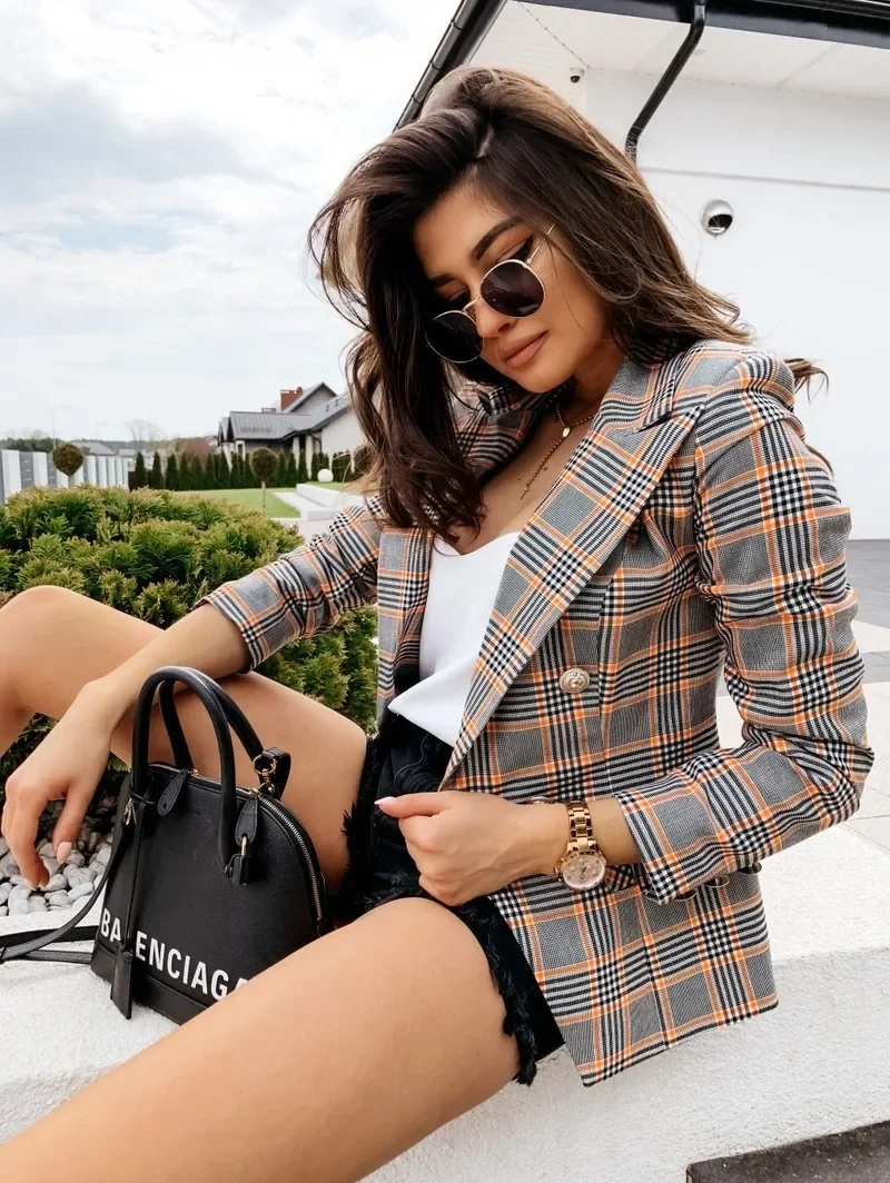 Women Grey Plaid Blazers Oversized Metal Double Breasted Suits Spring Autumn Long Sleeve Slim Blazer Office Lady 2023 Work Wear