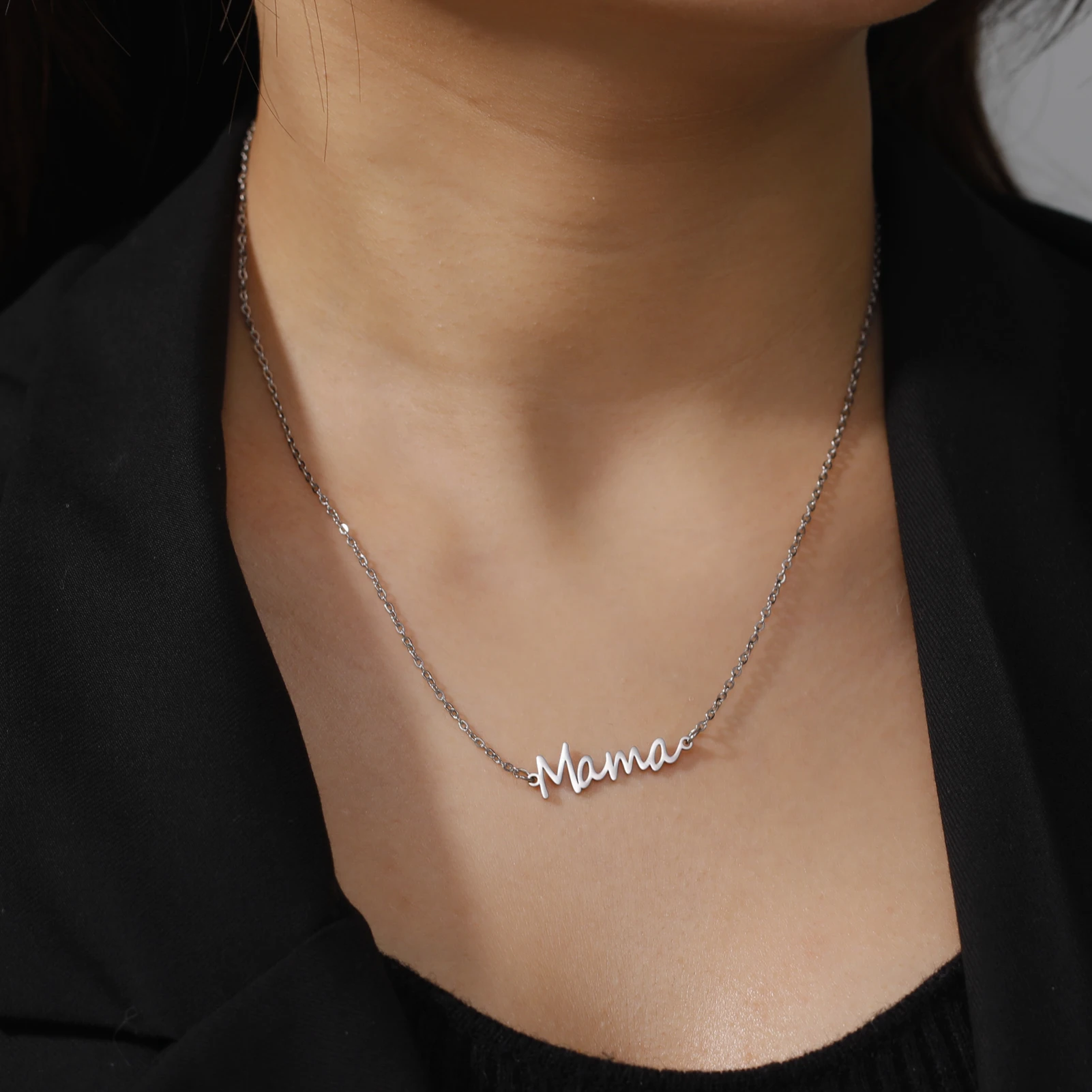 Collana Con Iniziale AFSTALR In Acciaio Inox – Doppio Giro Con Catena Di Perle E Lettera A-Z
