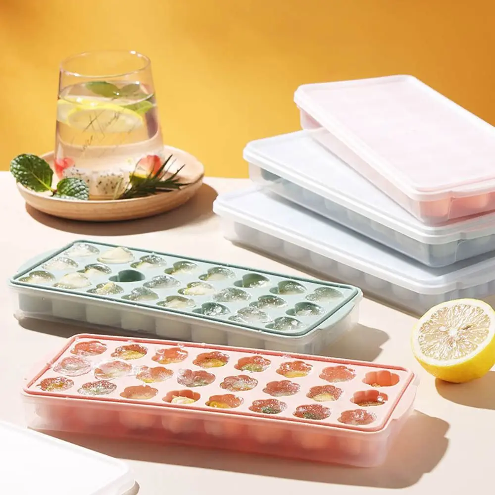 Homemade Ice Cube Mold New Cute Wind With Cover Tape Ice Box Heart Refrigerator Box Children