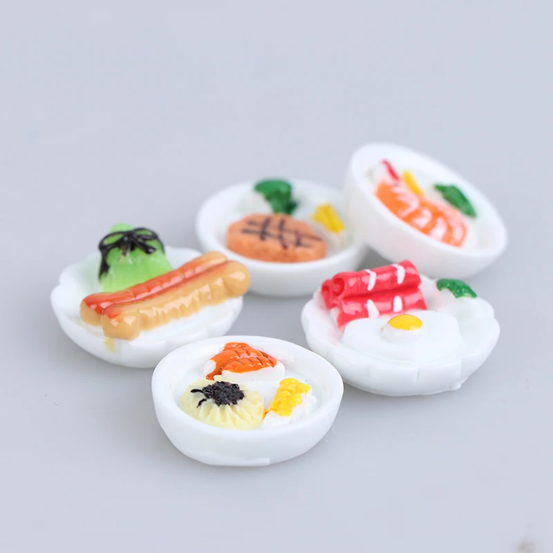 5Pcs 1:12 Dollhouse Simulation Mini Food Model Ornaments Breakfast Plate Egg Bread Dollhouse Accessories Kids Toy Randomly Sent