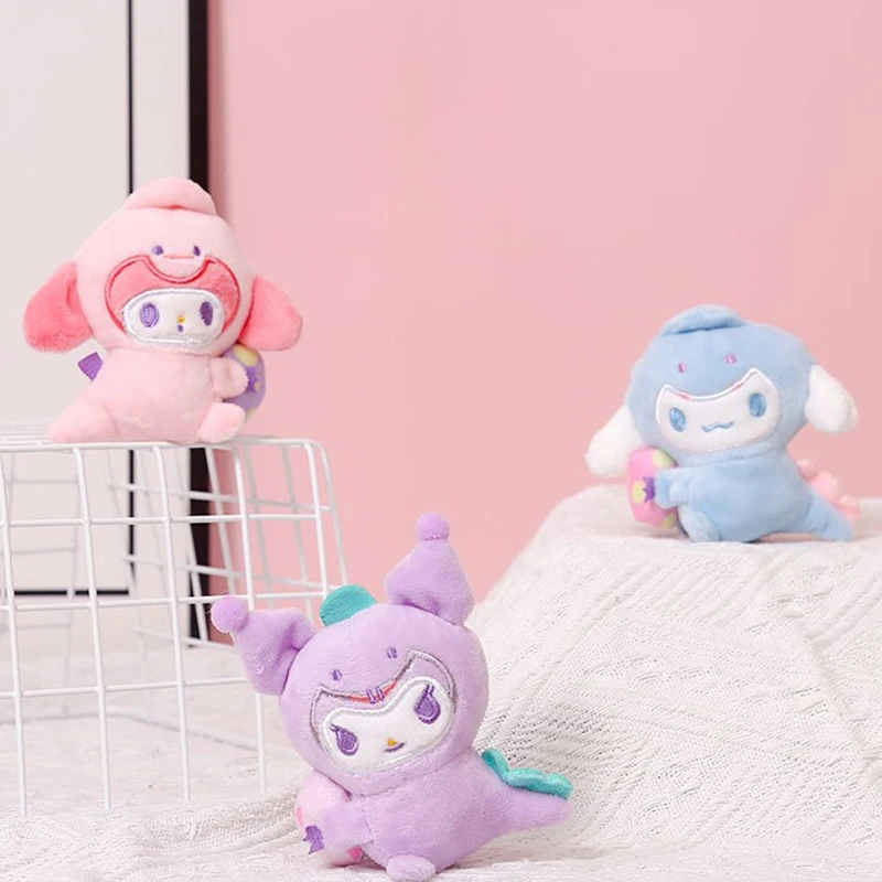 

Брелок Sanrio с яйцами динозавра, плюшевый брелок, цвет Коричный, милая девушка, кавайное украшение для комнаты, праздничные подарки, игрушки