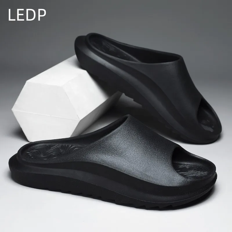 

Slippers Men's Summer 2023 New One-word Slippers Indoor Home Bathroom Bathing Home Non-slip Fashion Comfortable All-match EVA