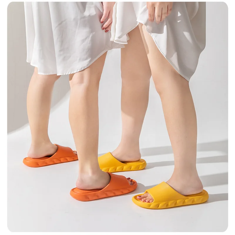 New  Summer Men Women  Slippers Bath Thick Platform Non-Slip Home Soft  Flip Flops Beach Sandals Ladies Slides Indoor Outdoor