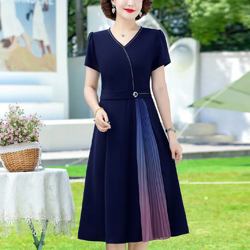 

Summer New Women's Simplicity V-Neck Spliced Casual Short Sleeve Elegant High End Slimming and Belly Covering Women's Dress