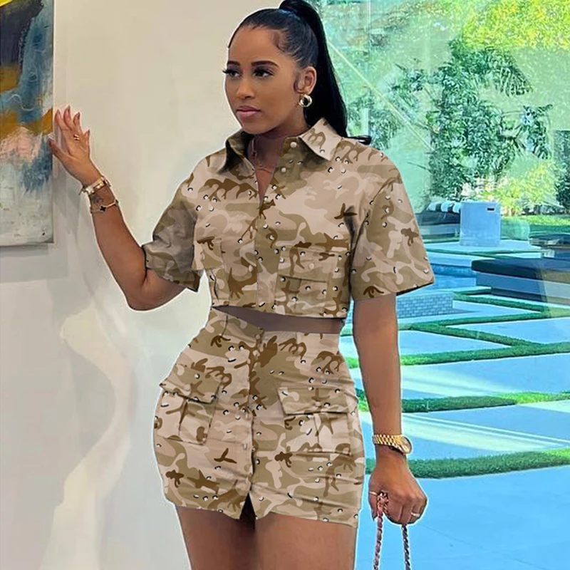 

Женский комплект из 2 предметов с юбкой и камуфляжным принтом, уличная одежда, укороченная куртка, топ и мини-юбка с карманами, Женский клубный костюм на день рождения