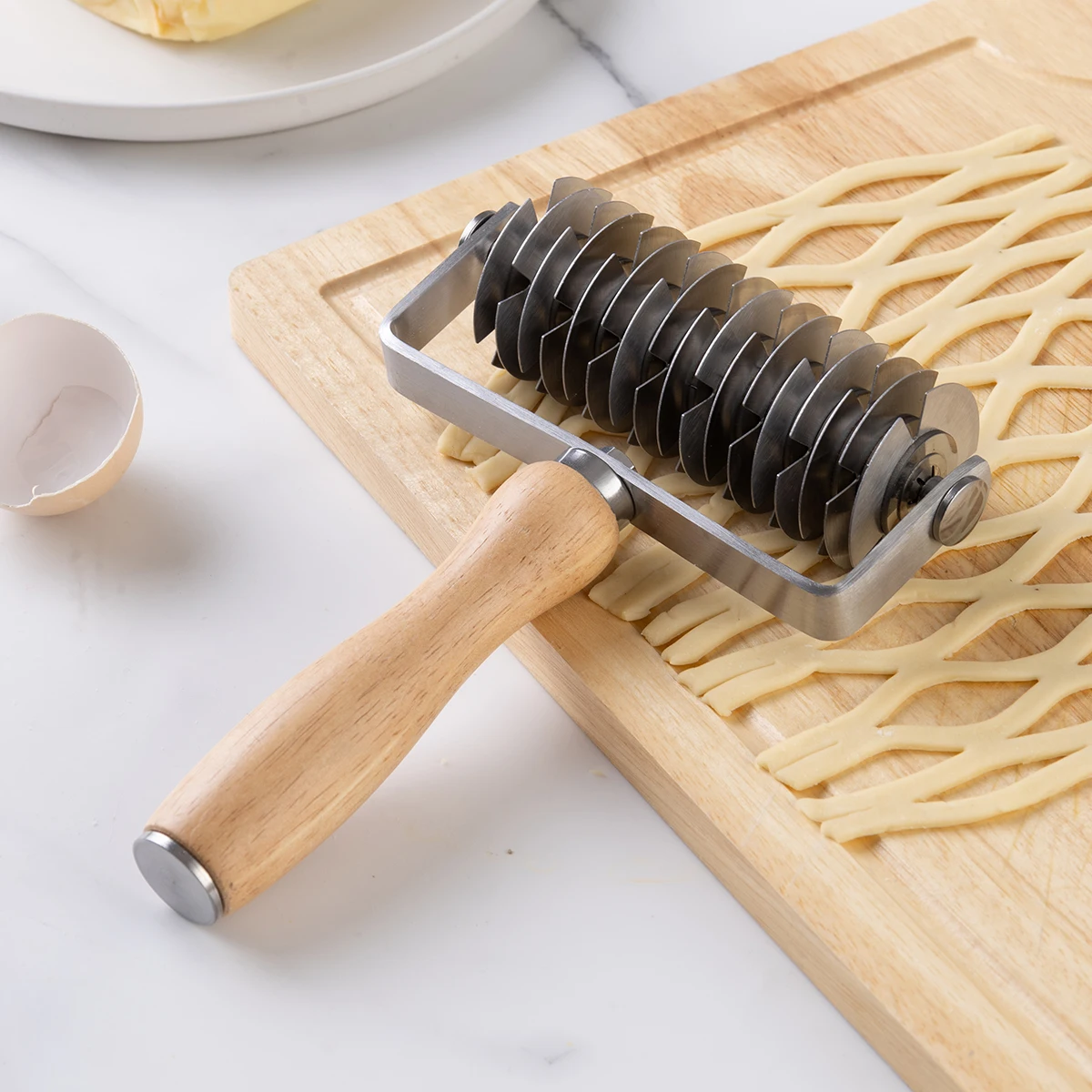 Stainless Steel Dough Roller Cutter Wood Handle Pizza Slicer Pie Cookies Pull Mesh Wheel Knife Pastry Tools Kitchen Accessories