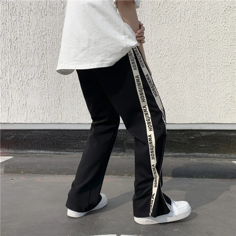 Рисунок 2 - Мужские брюки с широкими штанинами