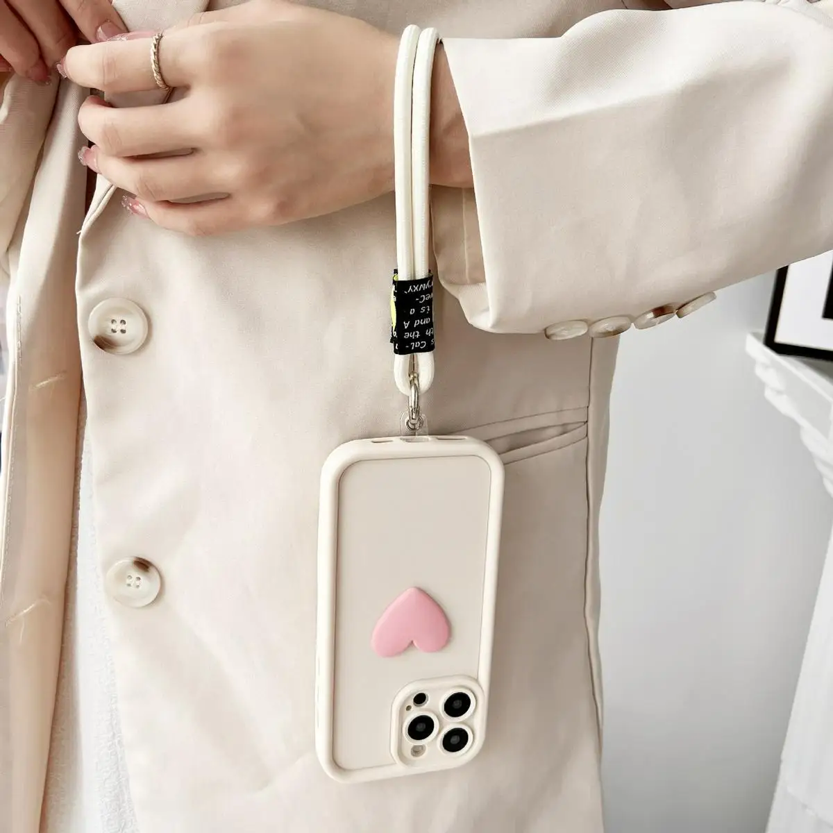 3D Love Heart with Smile Hand Strap Phone Case - Stylish Back Cover